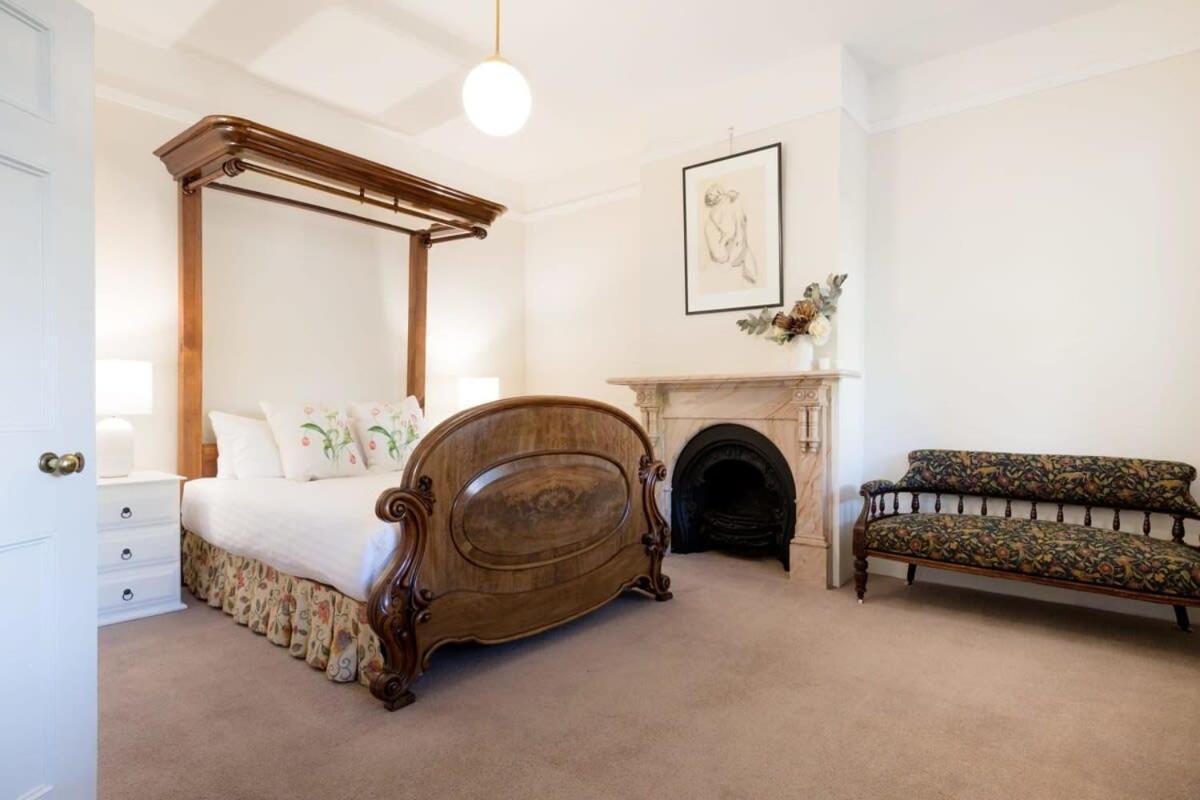 Charming On Charles Villa Launceston Eksteriør bilde